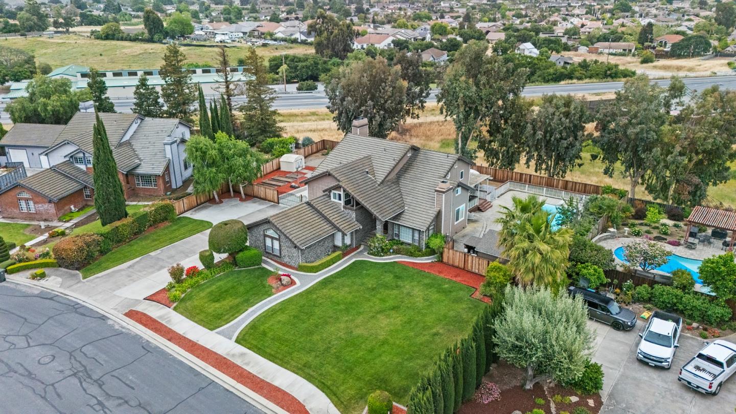 Detail Gallery Image 91 of 93 For 151 Tierra Del Sol, Hollister,  CA 95023 - 4 Beds | 3 Baths