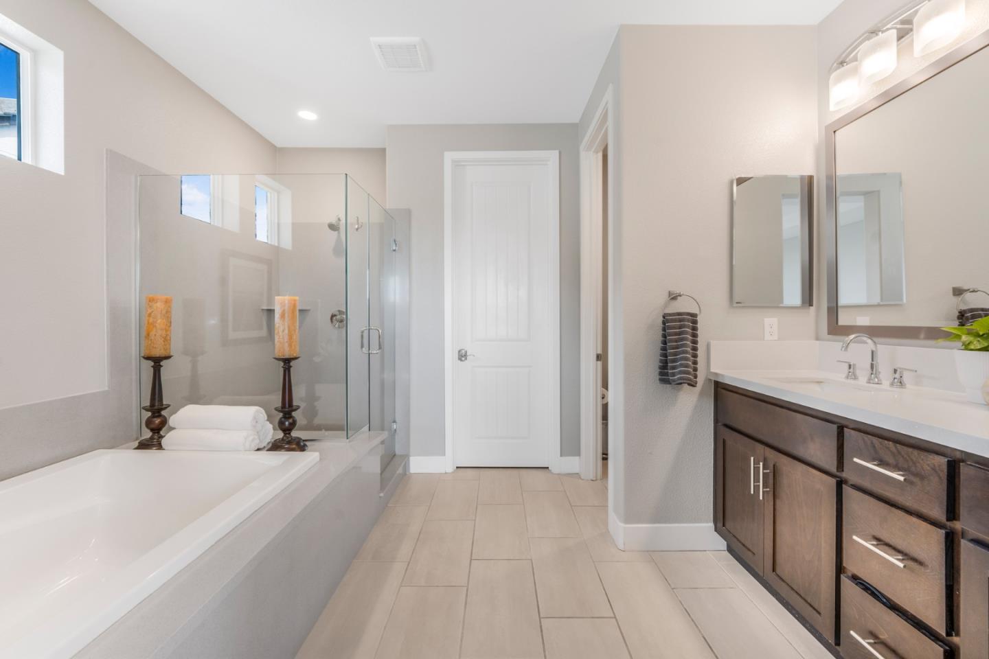 Detail Gallery Image 19 of 38 For 16715 Murphy Ave, Morgan Hill,  CA 95037 - 4 Beds | 3 Baths