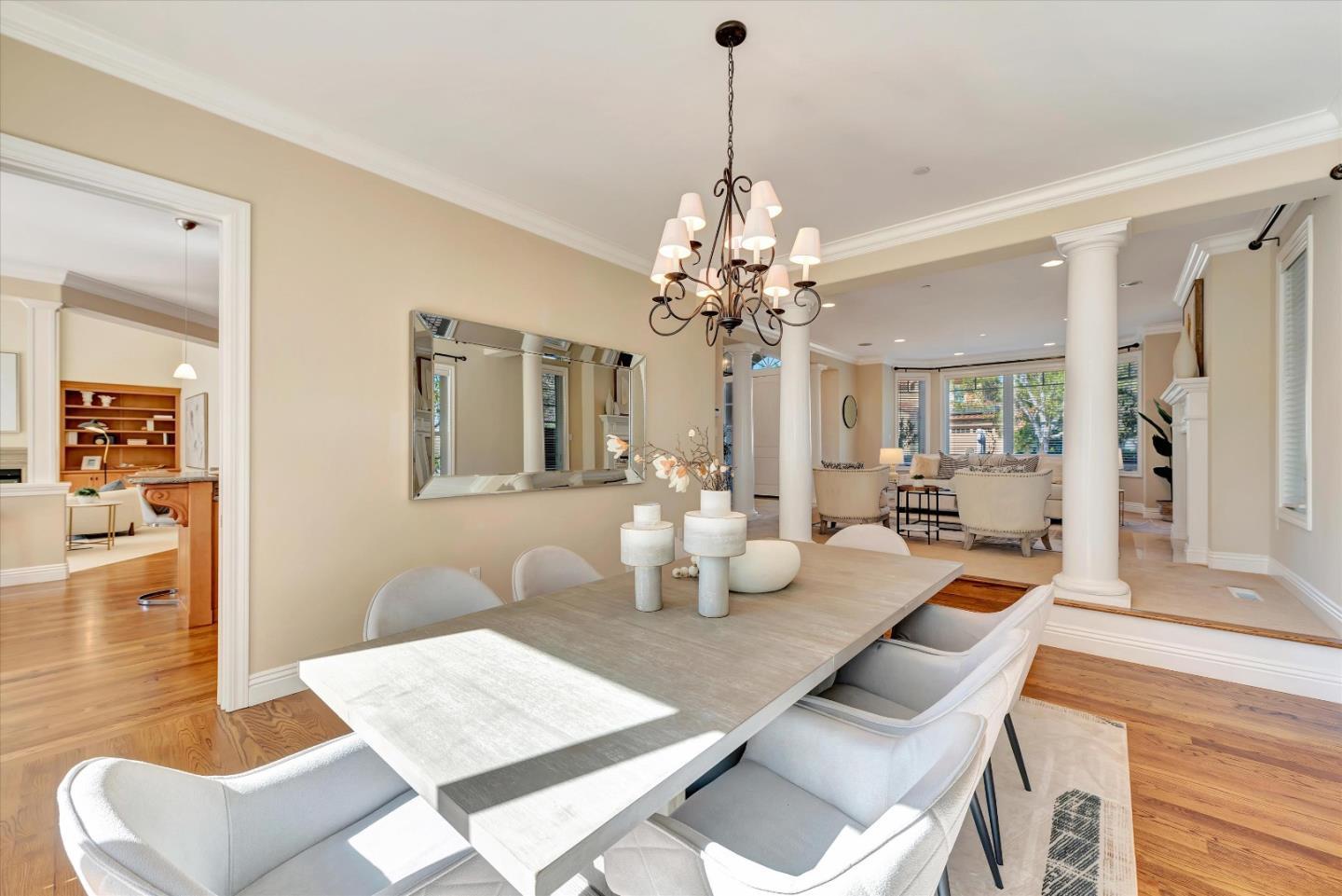Detail Gallery Image 31 of 85 For 10108 Crescent Ct, Cupertino,  CA 95014 - 5 Beds | 4 Baths