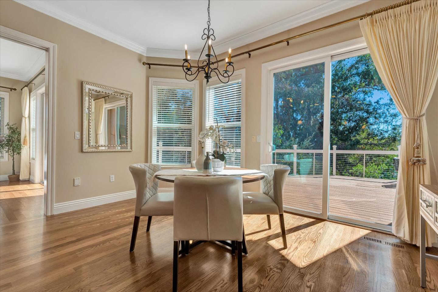 Detail Gallery Image 33 of 85 For 10108 Crescent Ct, Cupertino,  CA 95014 - 5 Beds | 4 Baths