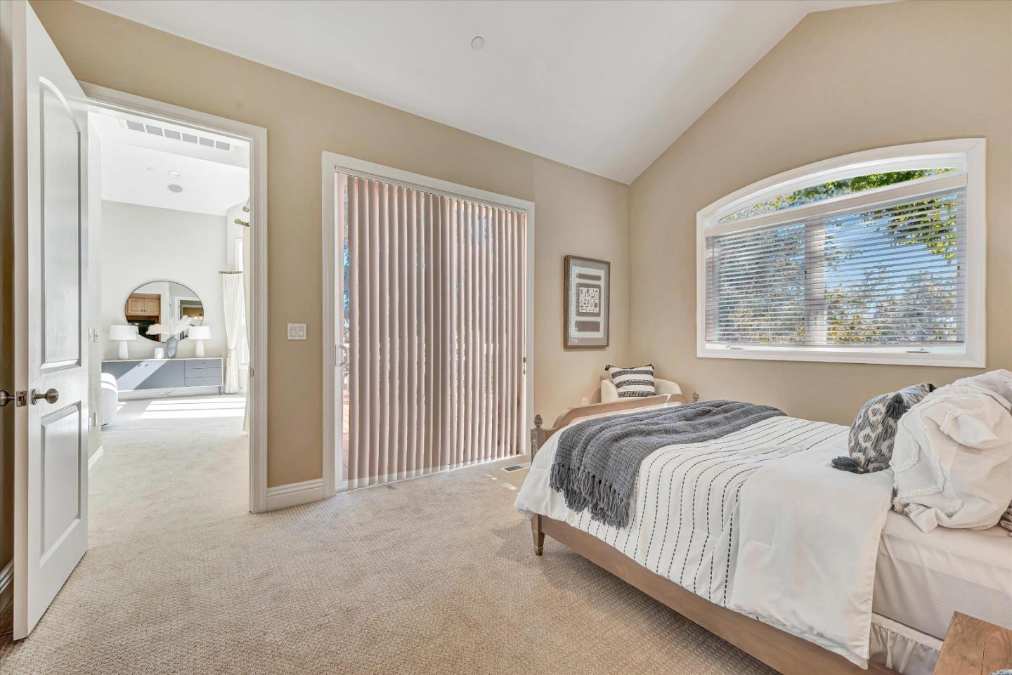 Detail Gallery Image 38 of 85 For 10108 Crescent Ct, Cupertino,  CA 95014 - 5 Beds | 4 Baths
