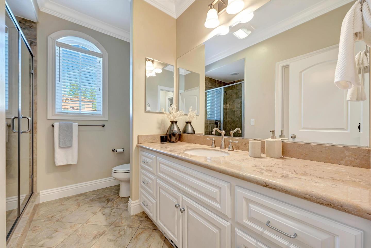 Detail Gallery Image 52 of 85 For 10108 Crescent Ct, Cupertino,  CA 95014 - 5 Beds | 4 Baths
