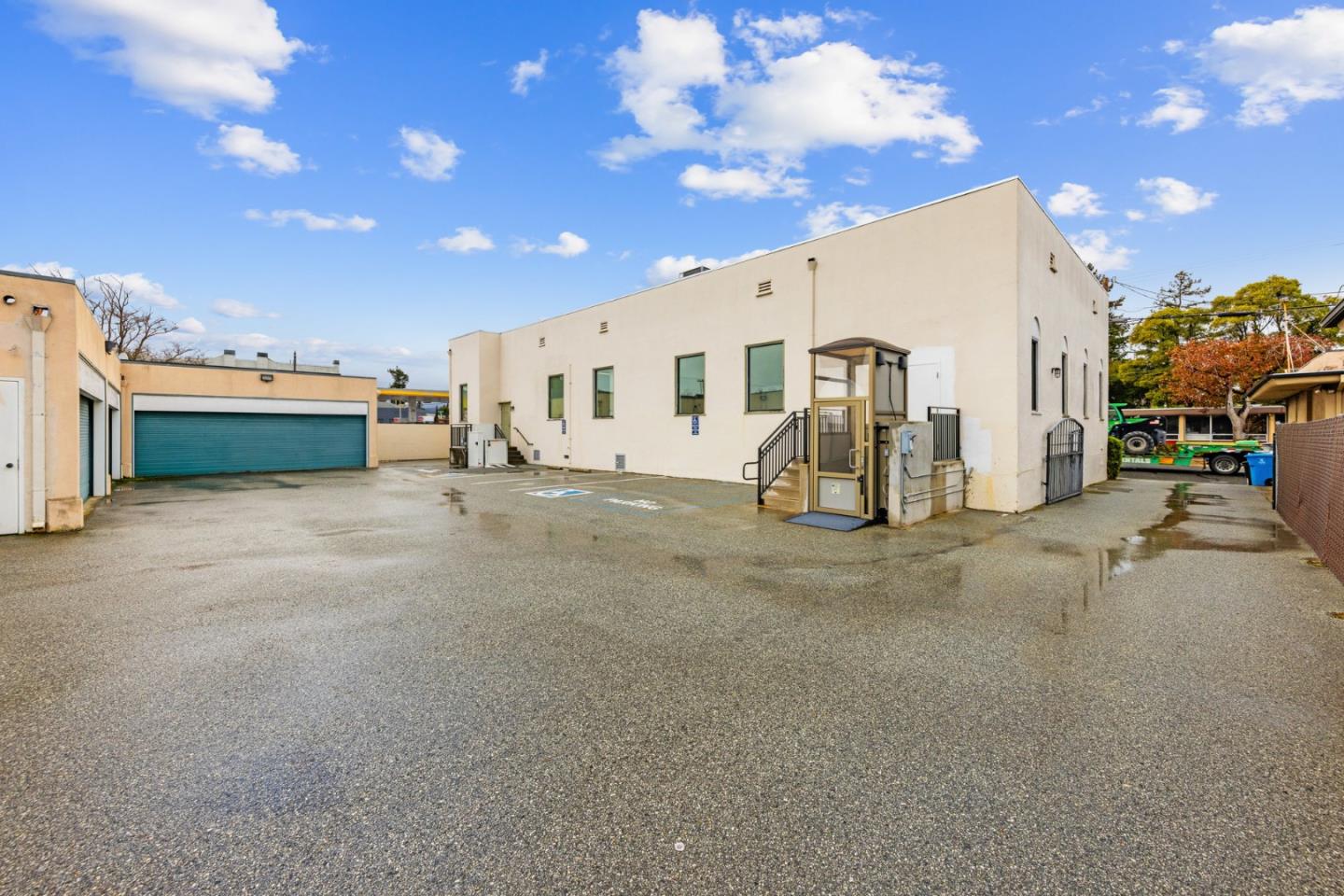 Detail Gallery Image 8 of 8 For 420 Peninsula Ave #3,  San Mateo,  CA 94401 - – Beds | – Baths