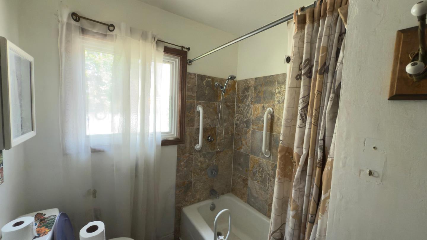Detail Gallery Image 29 of 53 For 909 Elizabeth Way, Sunnyvale,  CA 94087 - 3 Beds | 1 Baths