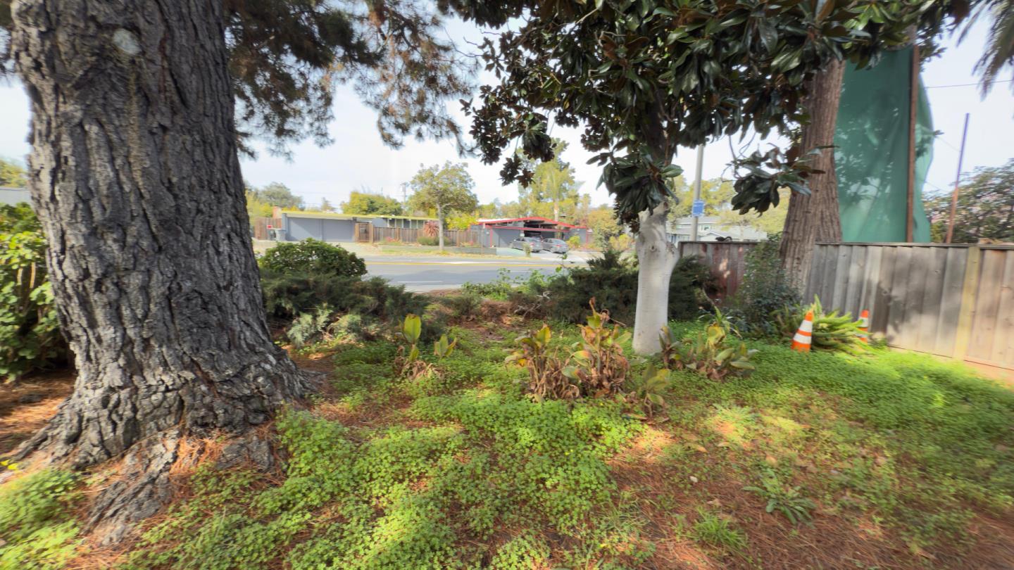 Detail Gallery Image 39 of 53 For 909 Elizabeth Way, Sunnyvale,  CA 94087 - 3 Beds | 1 Baths