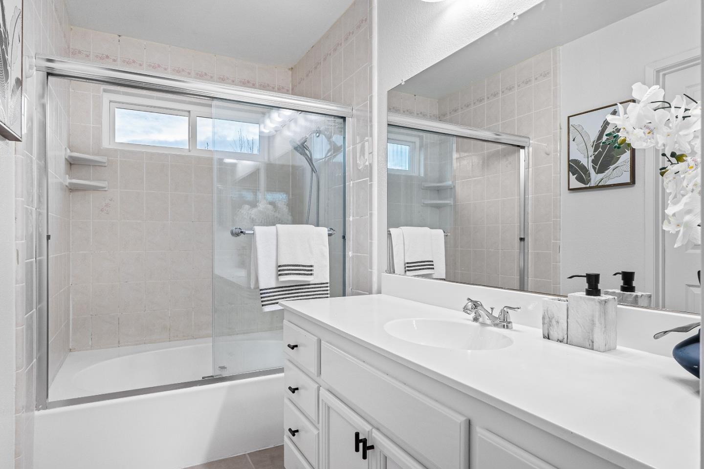 Detail Gallery Image 24 of 40 For 51 Mill Stone Ln, San Jose,  CA 95136 - 3 Beds | 2/1 Baths