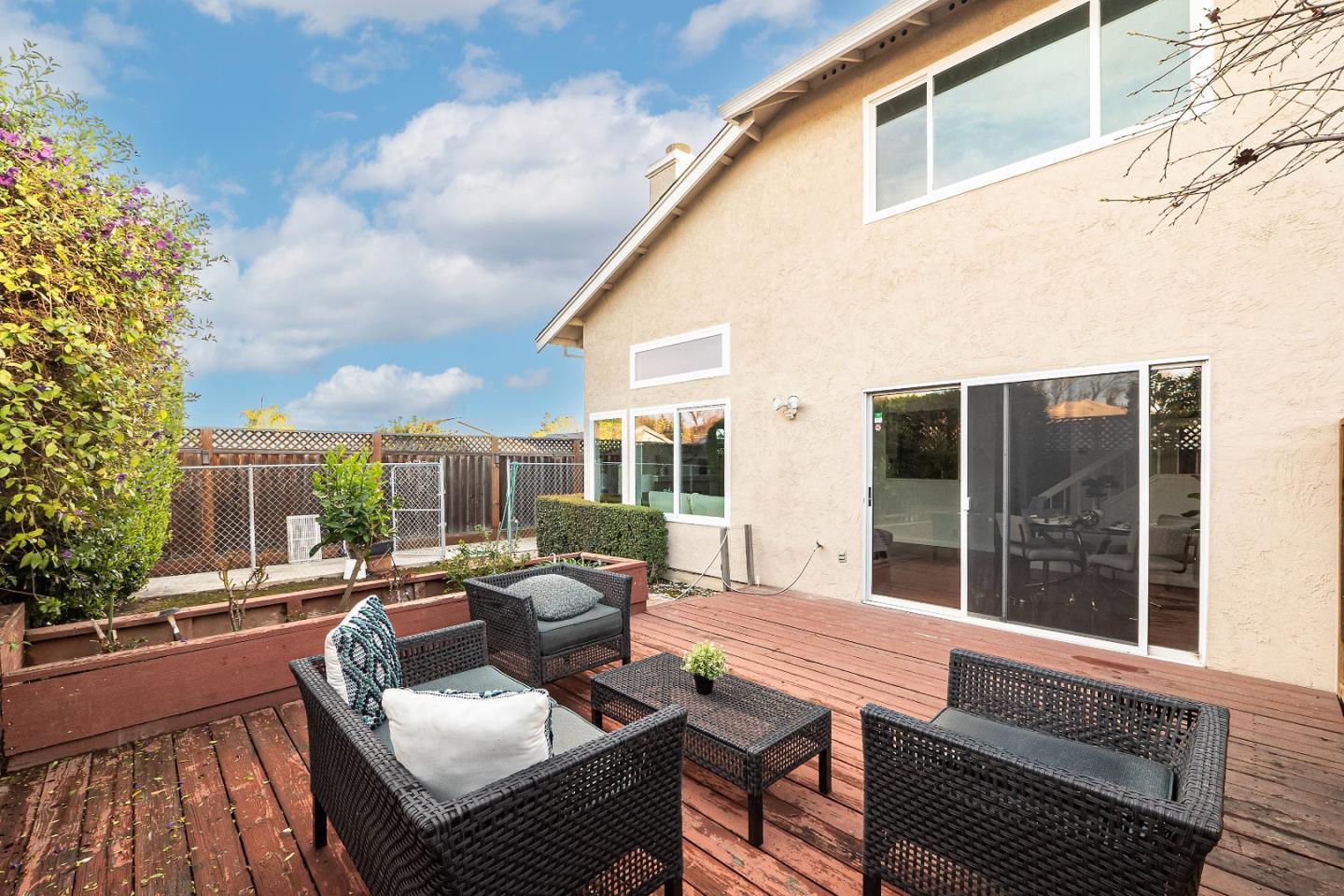 Detail Gallery Image 30 of 40 For 51 Mill Stone Ln, San Jose,  CA 95136 - 3 Beds | 2/1 Baths