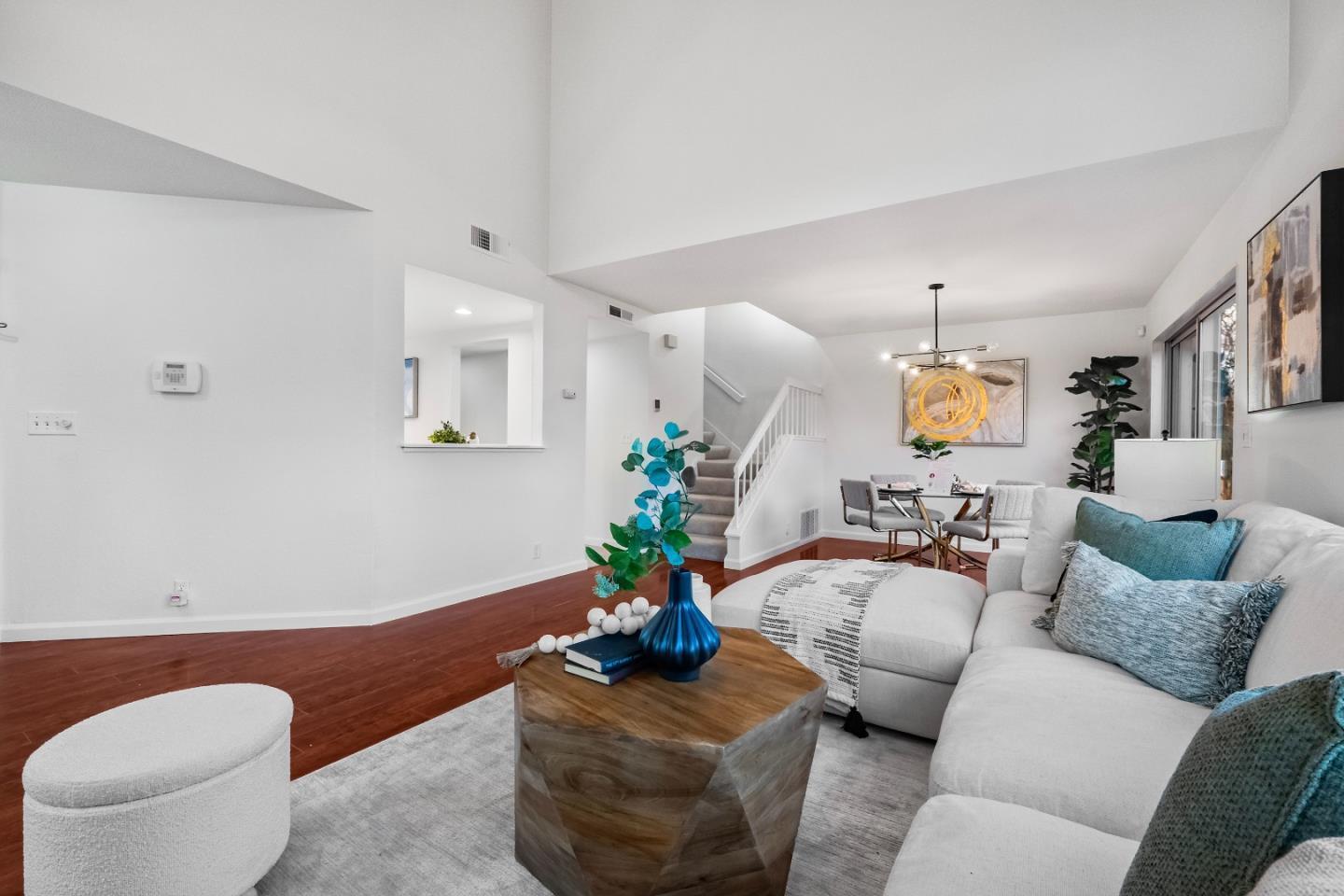 Detail Gallery Image 6 of 40 For 51 Mill Stone Ln, San Jose,  CA 95136 - 3 Beds | 2/1 Baths