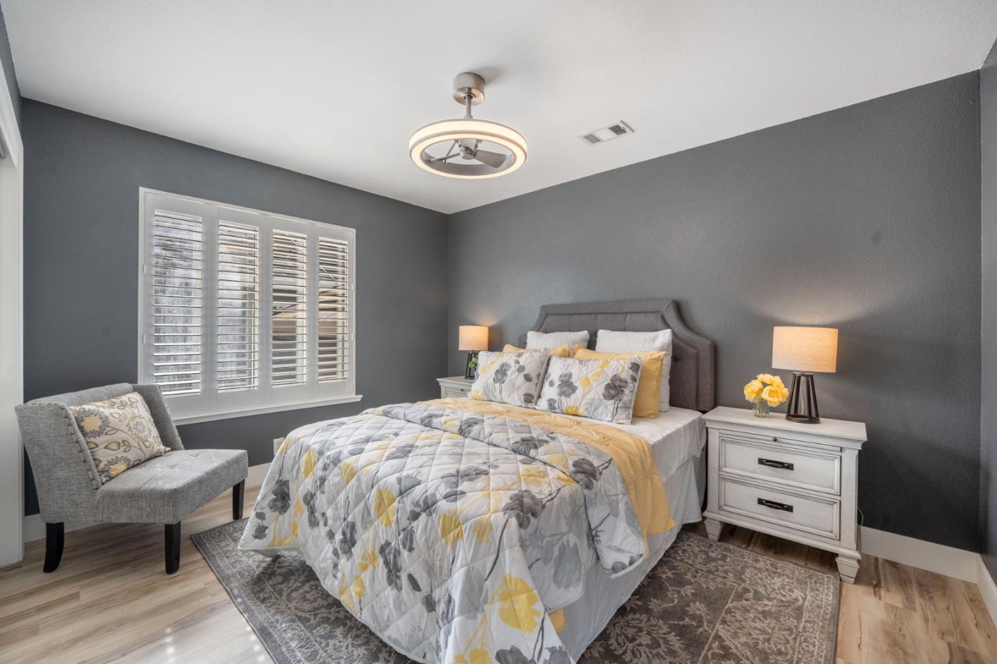 Detail Gallery Image 14 of 39 For 17440 Calle Mazatan, Morgan Hill,  CA 95037 - 4 Beds | 2 Baths