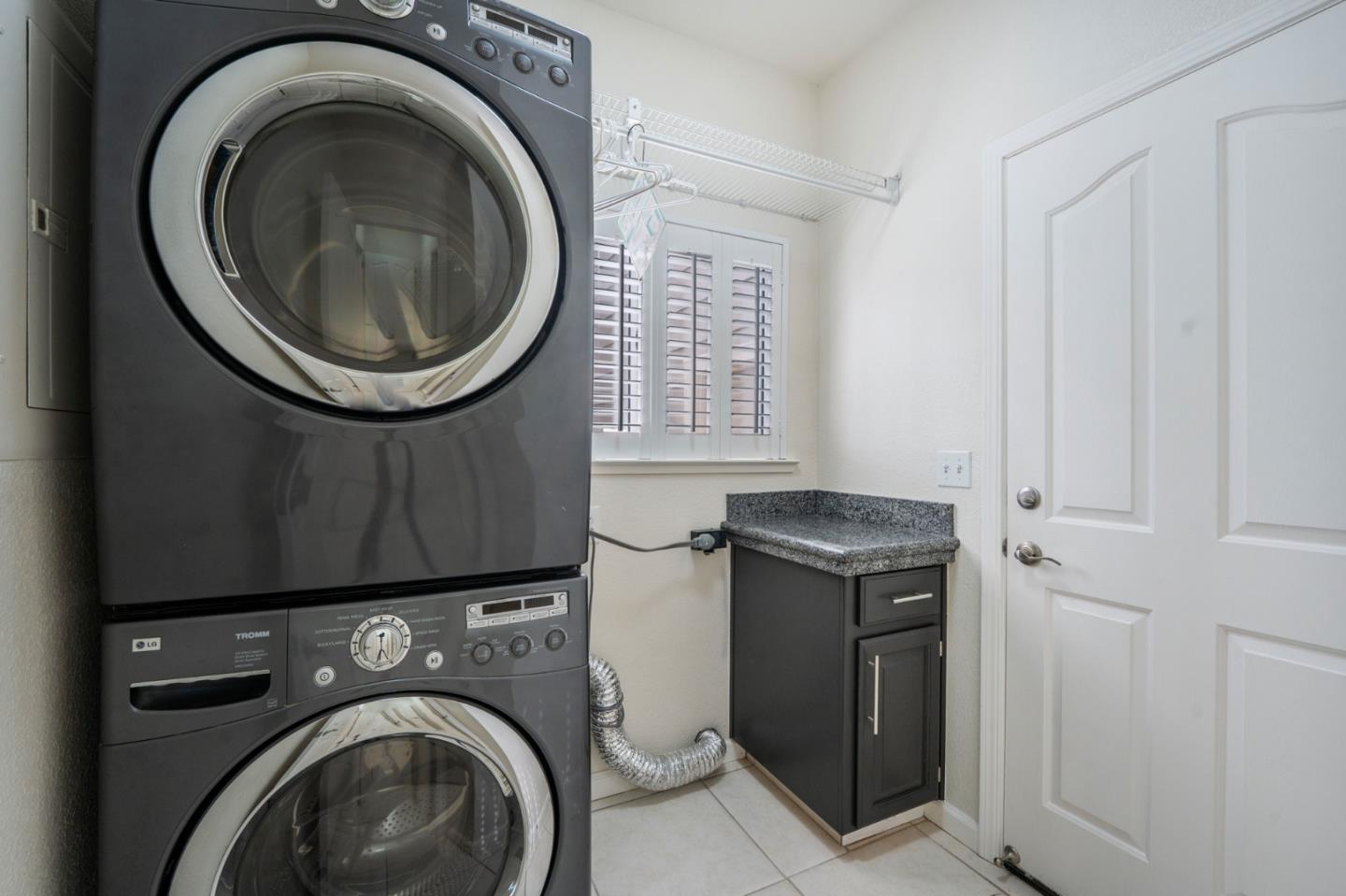Detail Gallery Image 28 of 39 For 17440 Calle Mazatan, Morgan Hill,  CA 95037 - 4 Beds | 2 Baths