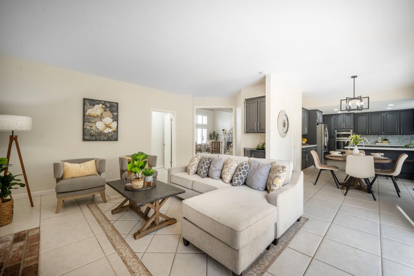 Detail Gallery Image 8 of 39 For 17440 Calle Mazatan, Morgan Hill,  CA 95037 - 4 Beds | 2 Baths