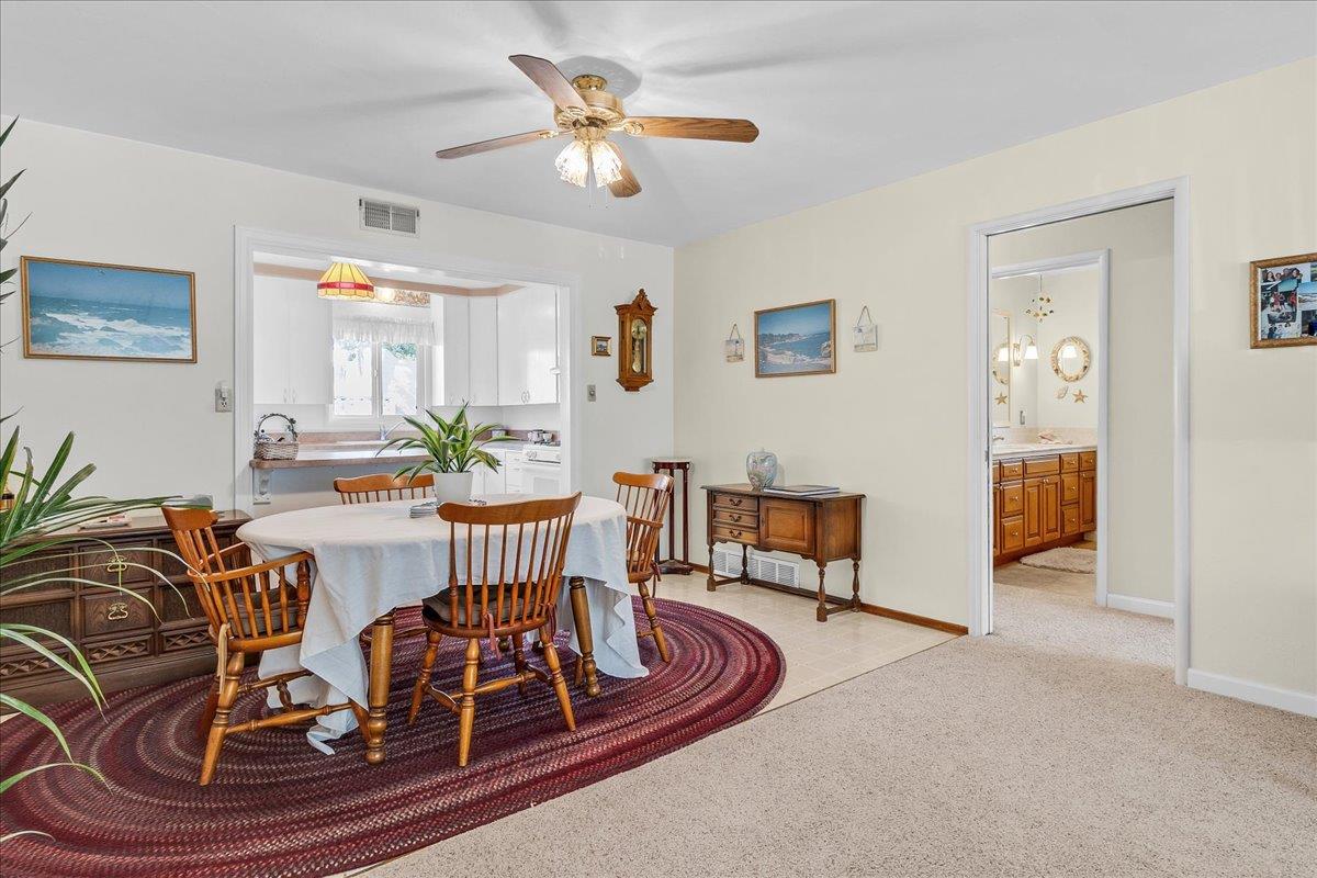 Detail Gallery Image 15 of 39 For 728 Spruce Ave, Pacific Grove,  CA 93950 - 3 Beds | 2 Baths