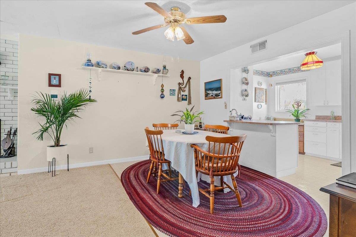 Detail Gallery Image 16 of 39 For 728 Spruce Ave, Pacific Grove,  CA 93950 - 3 Beds | 2 Baths