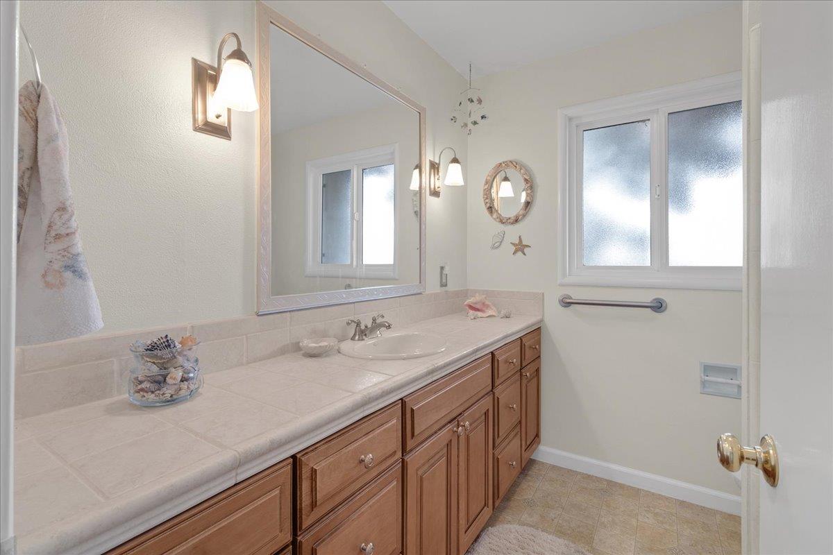 Detail Gallery Image 30 of 39 For 728 Spruce Ave, Pacific Grove,  CA 93950 - 3 Beds | 2 Baths