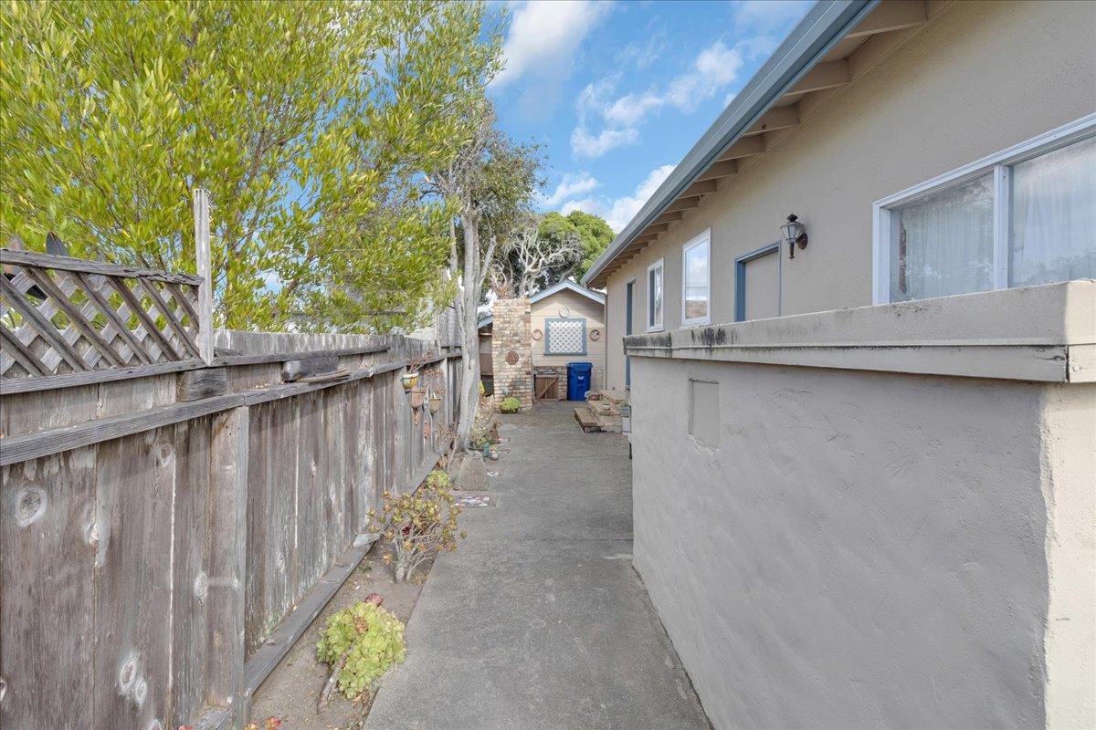 Detail Gallery Image 36 of 39 For 728 Spruce Ave, Pacific Grove,  CA 93950 - 3 Beds | 2 Baths