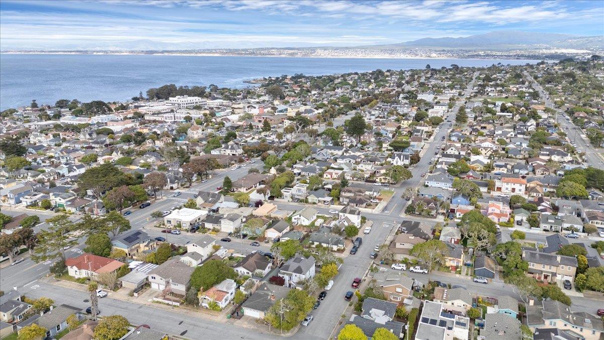 Detail Gallery Image 38 of 39 For 728 Spruce Ave, Pacific Grove,  CA 93950 - 3 Beds | 2 Baths