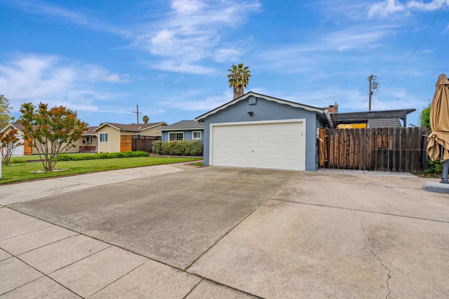 Detail Gallery Image 2 of 38 For 3394 Zisch Dr, San Jose,  CA 95118 - 3 Beds | 2 Baths