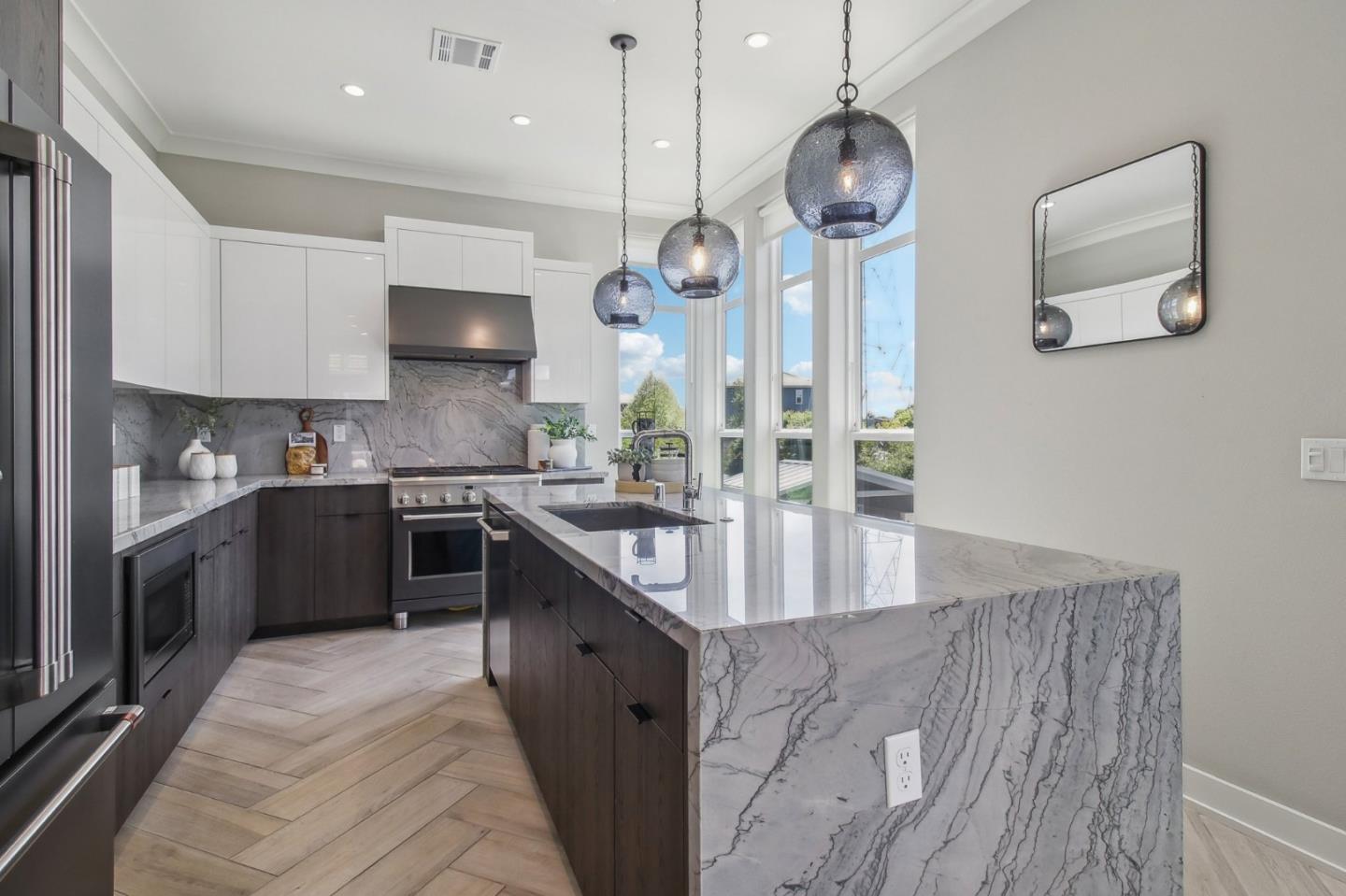 Detail Gallery Image 19 of 108 For 663 Agave Ter, Sunnyvale,  CA 94086 - 3 Beds | 2/1 Baths