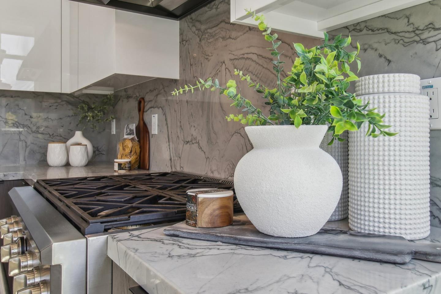 Detail Gallery Image 27 of 108 For 663 Agave Ter, Sunnyvale,  CA 94086 - 3 Beds | 2/1 Baths