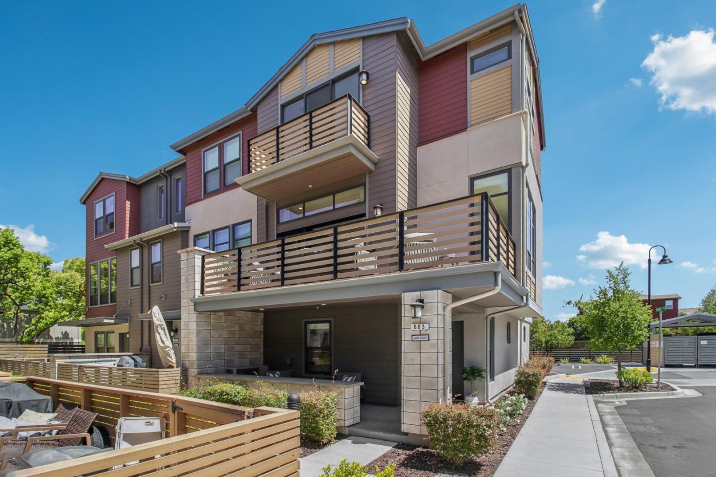 Detail Gallery Image 3 of 108 For 663 Agave Ter, Sunnyvale,  CA 94086 - 3 Beds | 2/1 Baths