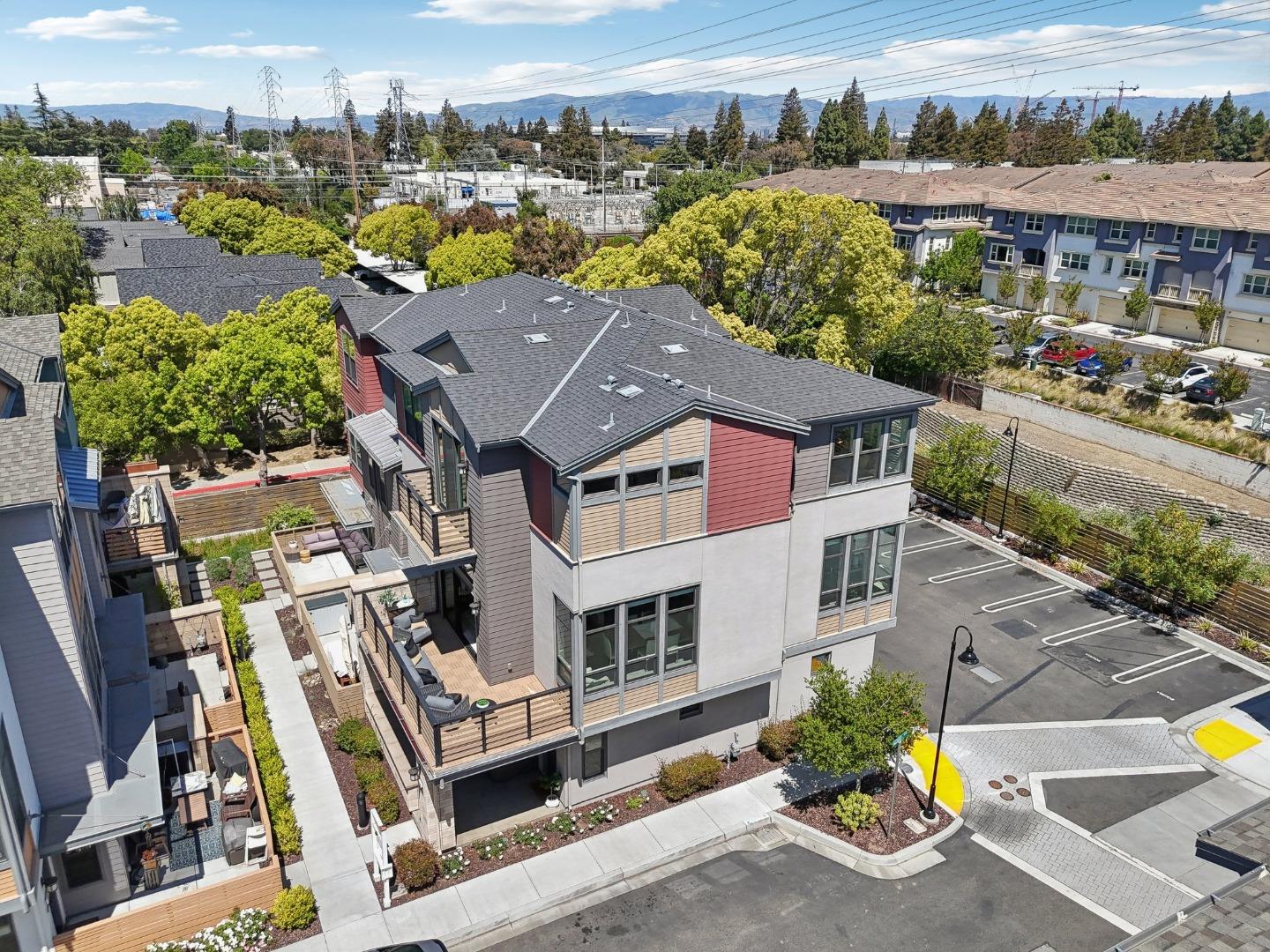 Detail Gallery Image 6 of 108 For 663 Agave Ter, Sunnyvale,  CA 94086 - 3 Beds | 2/1 Baths