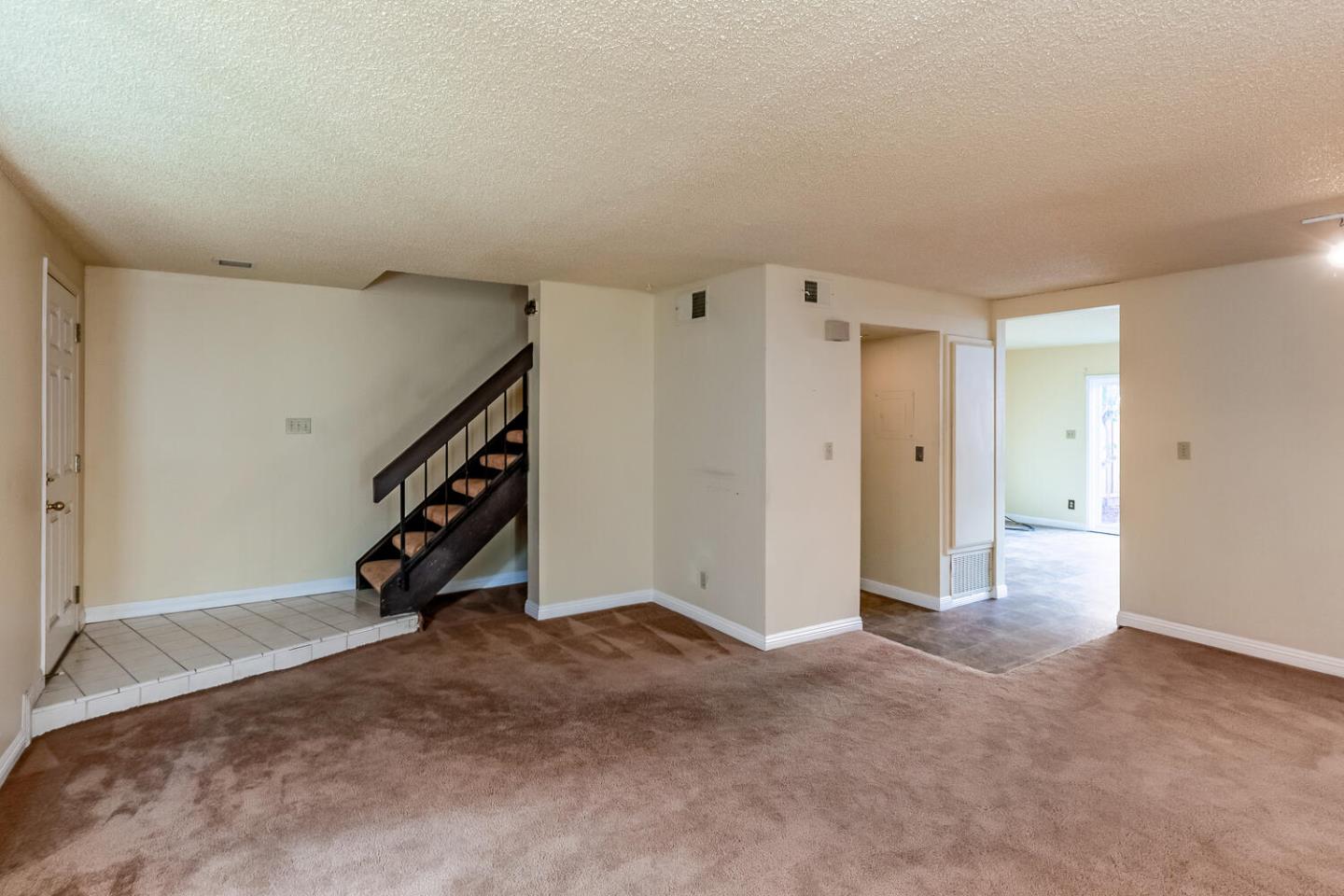 Detail Gallery Image 6 of 30 For 4553 Capitol Reef Ct, San Jose,  CA 95136 - 3 Beds | 2 Baths