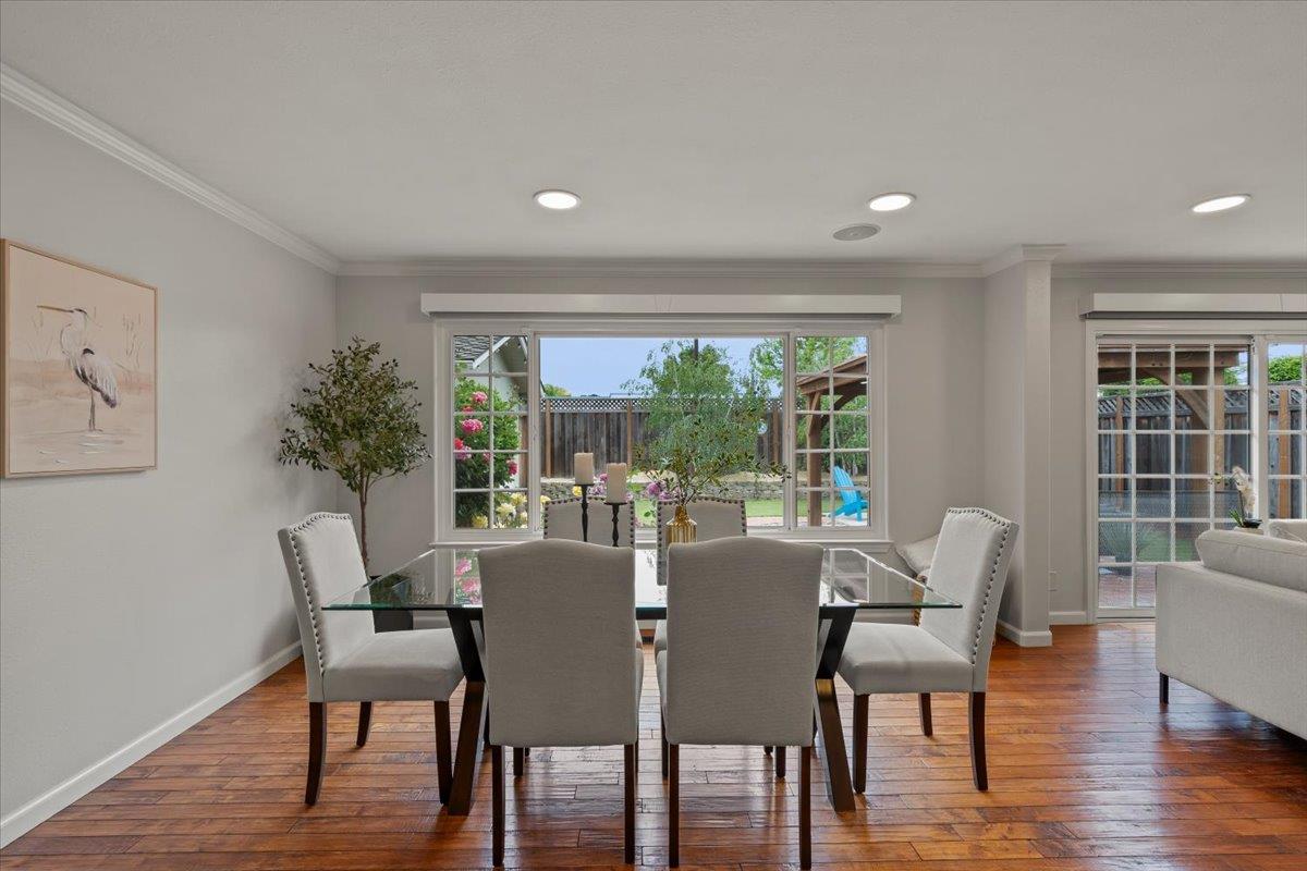 Detail Gallery Image 11 of 47 For 4910 Borina Dr, San Jose,  CA 95129 - 4 Beds | 2 Baths