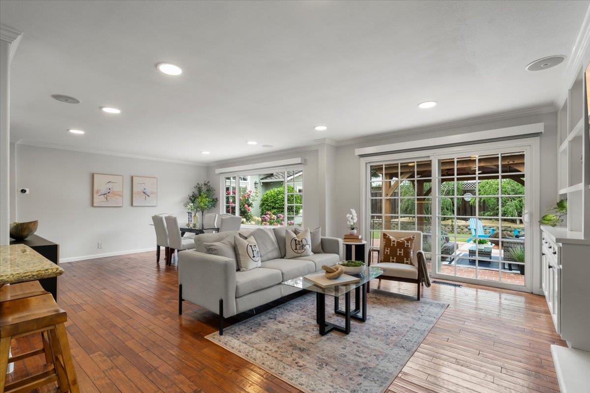 Detail Gallery Image 17 of 47 For 4910 Borina Dr, San Jose,  CA 95129 - 4 Beds | 2 Baths
