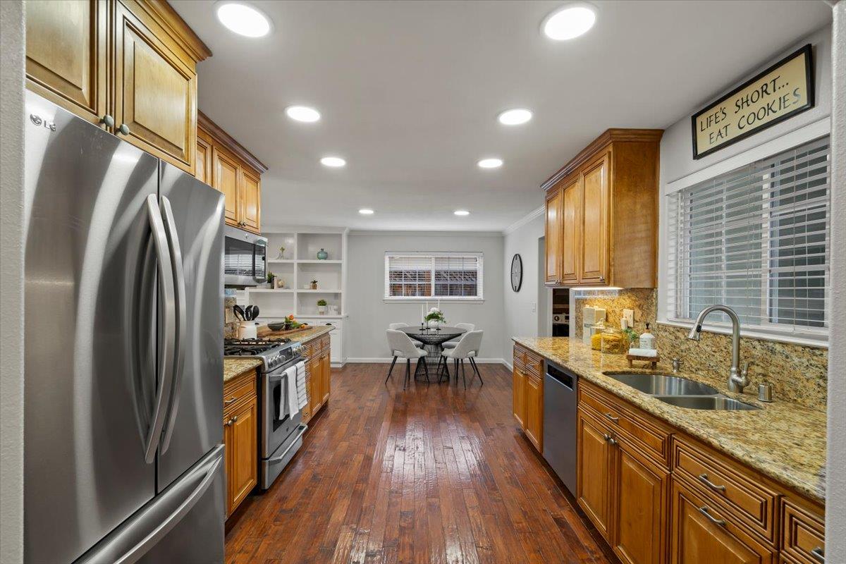 Detail Gallery Image 19 of 47 For 4910 Borina Dr, San Jose,  CA 95129 - 4 Beds | 2 Baths