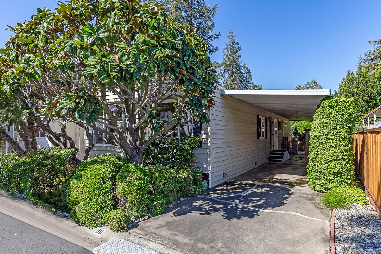Detail Gallery Image 4 of 33 For 86 Lapaz #86,  Campbell,  CA 95008 - 1 Beds | 2 Baths