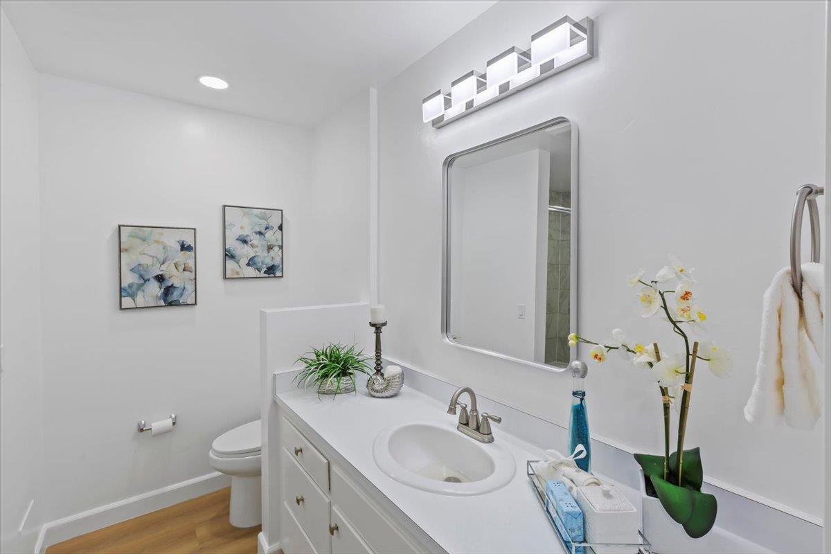 Detail Gallery Image 21 of 42 For 7070 Rainbow Dr #8,  San Jose,  CA 95129 - 2 Beds | 1/1 Baths