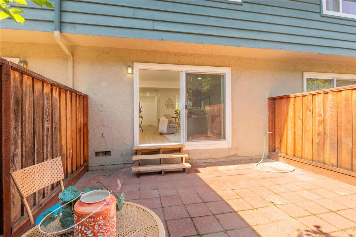 Detail Gallery Image 24 of 42 For 7070 Rainbow Dr #8,  San Jose,  CA 95129 - 2 Beds | 1/1 Baths