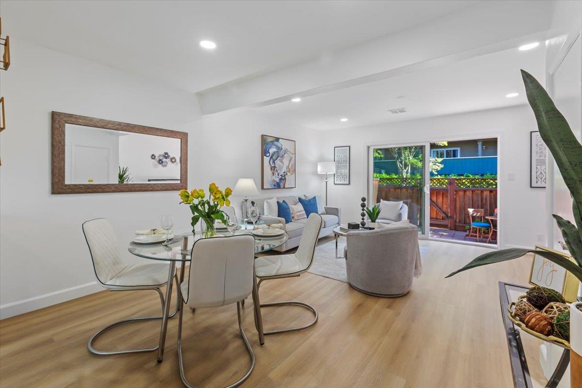 Detail Gallery Image 9 of 42 For 7070 Rainbow Dr #8,  San Jose,  CA 95129 - 2 Beds | 1/1 Baths