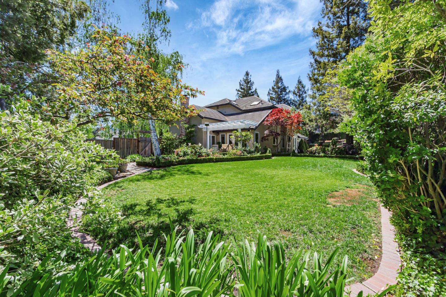 Detail Gallery Image 68 of 87 For 7172 Bridge Ct, San Jose,  CA 95120 - 5 Beds | 2/1 Baths