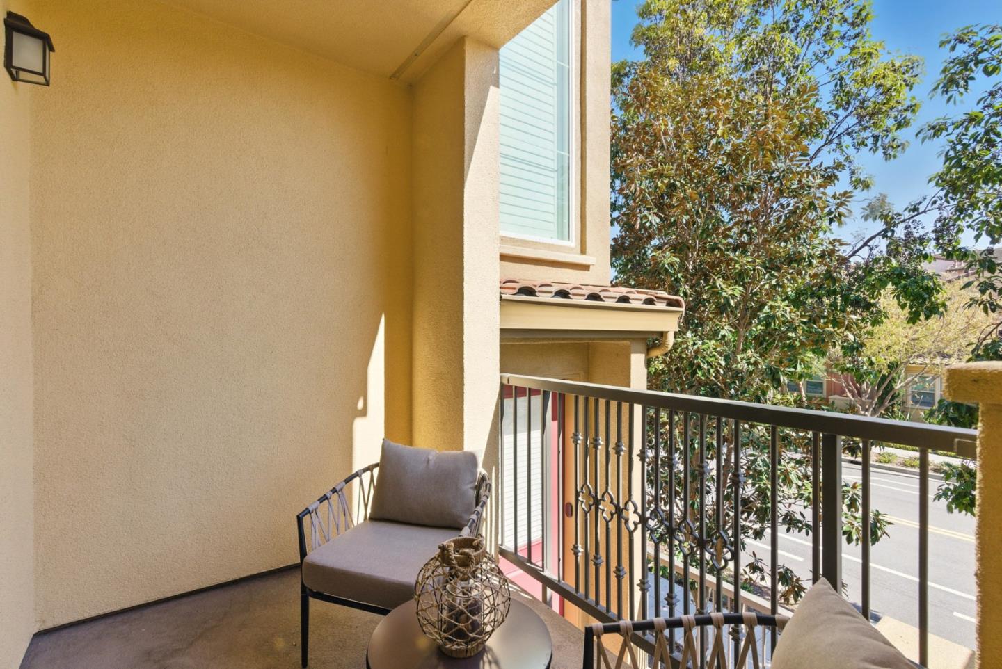 Detail Gallery Image 20 of 69 For 949 Indian Wells Ave, Sunnyvale,  CA 94085 - 3 Beds | 3 Baths