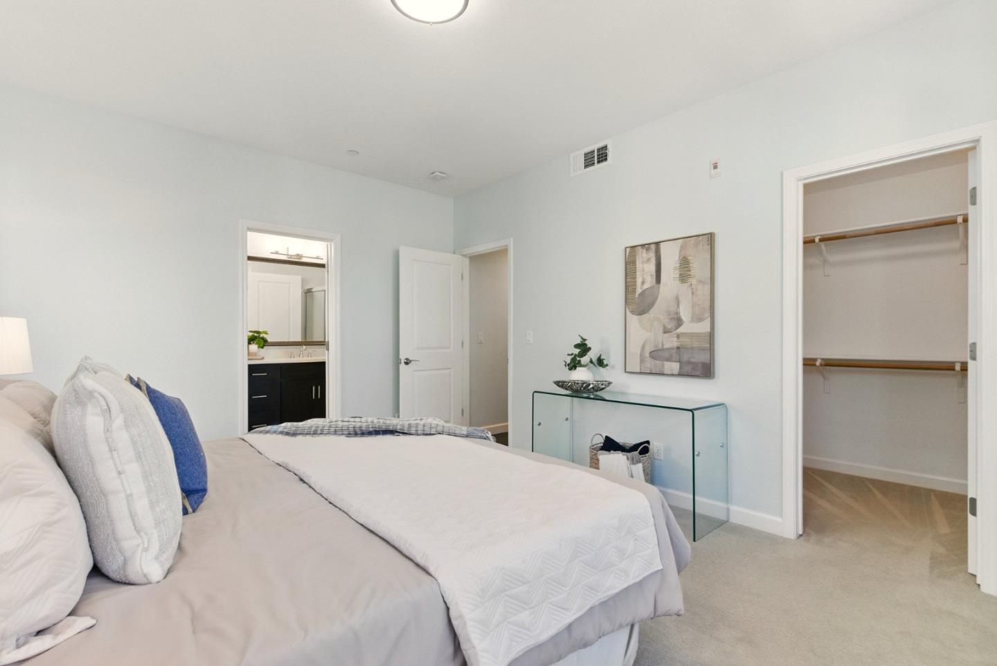 Detail Gallery Image 26 of 69 For 949 Indian Wells Ave, Sunnyvale,  CA 94085 - 3 Beds | 3 Baths