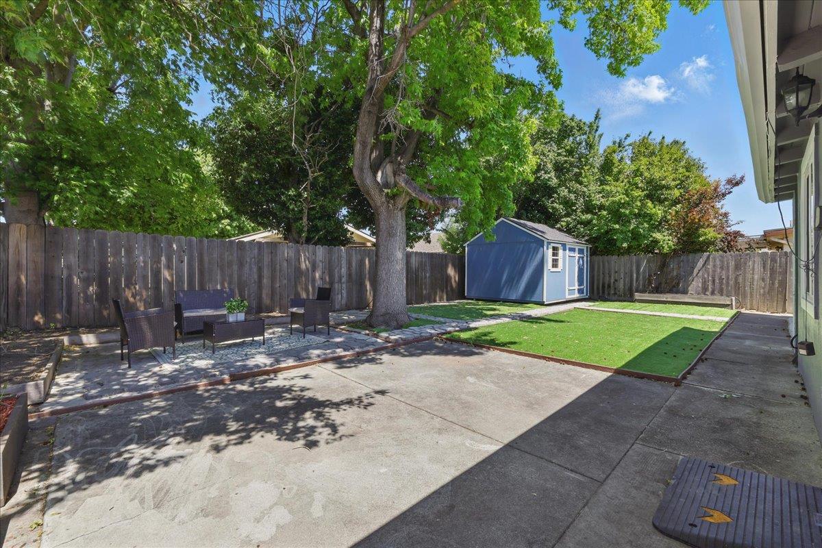 40446 Davis Street, Fremont, California 94538, 3 Bedrooms Bedrooms, ,2 BathroomsBathrooms,Residential,For Sale,40446 Davis Street,ML82004749
