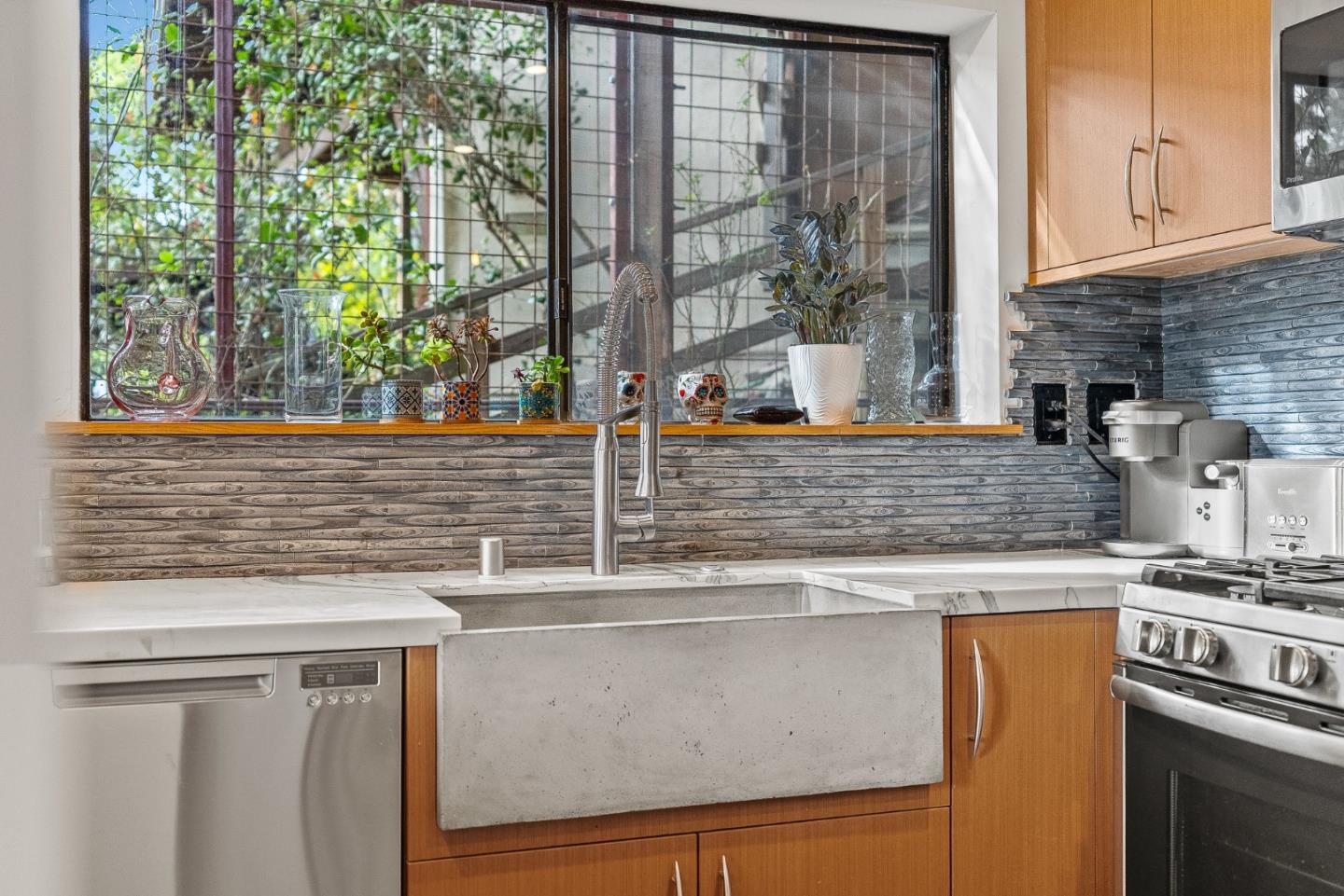Detail Gallery Image 20 of 32 For 24805 Lower Trl, Carmel,  CA 93923 - 2 Beds | 2/1 Baths