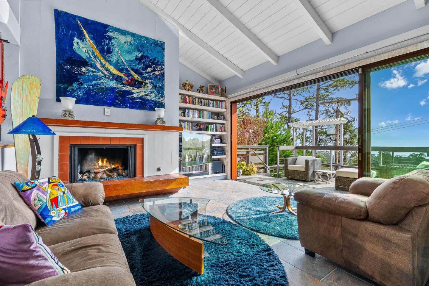 Detail Gallery Image 7 of 32 For 24805 Lower Trl, Carmel,  CA 93923 - 2 Beds | 2/1 Baths