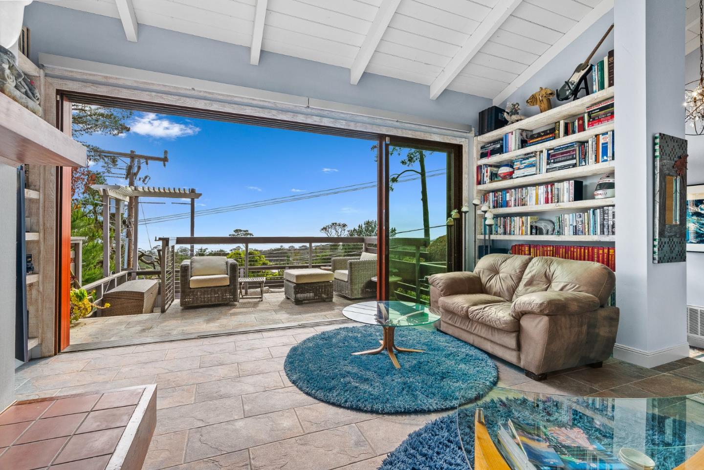 Detail Gallery Image 9 of 32 For 24805 Lower Trl, Carmel,  CA 93923 - 2 Beds | 2/1 Baths