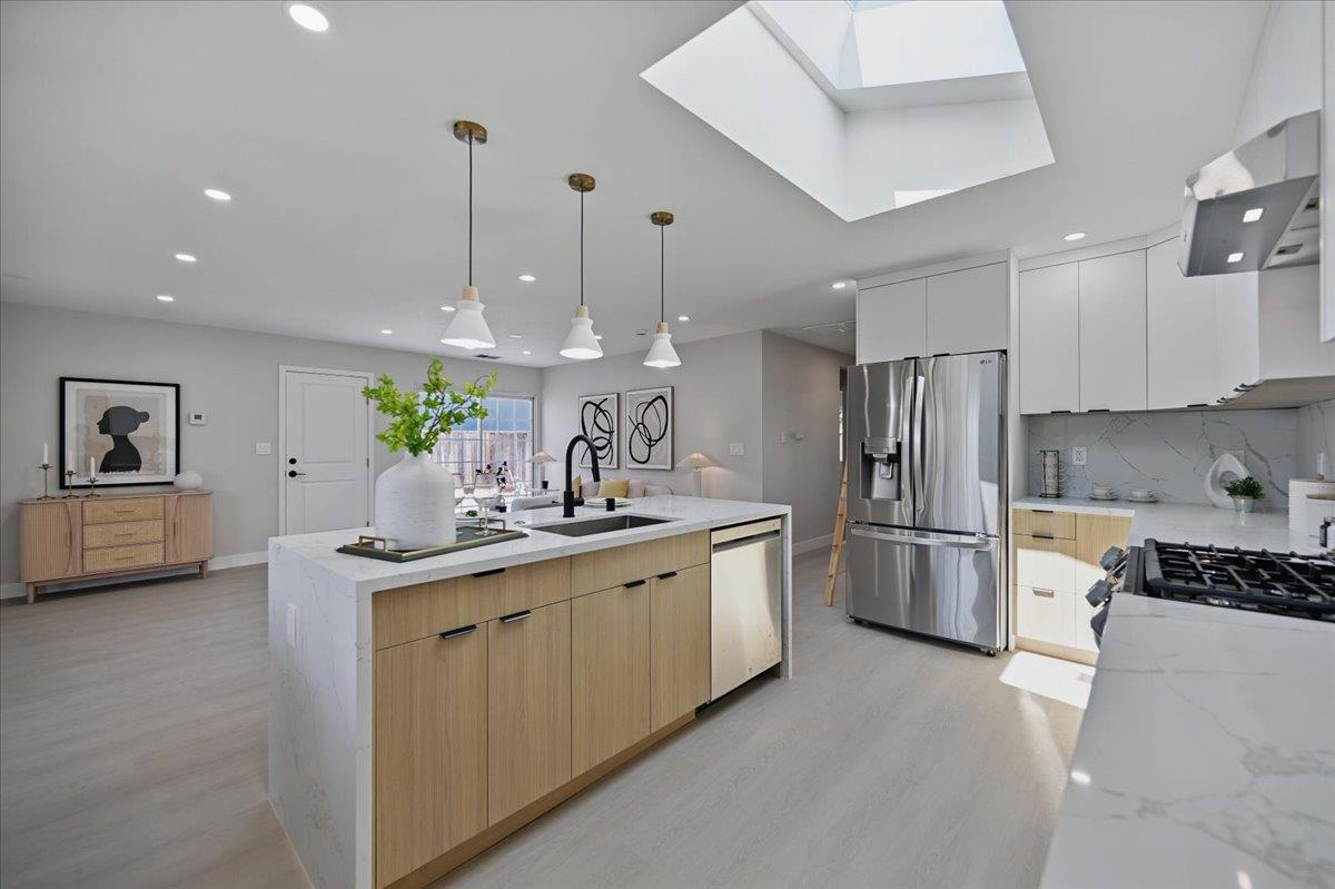 Detail Gallery Image 16 of 104 For 42948 Applewood St, Fremont,  CA 94538 - 3 Beds | 2 Baths
