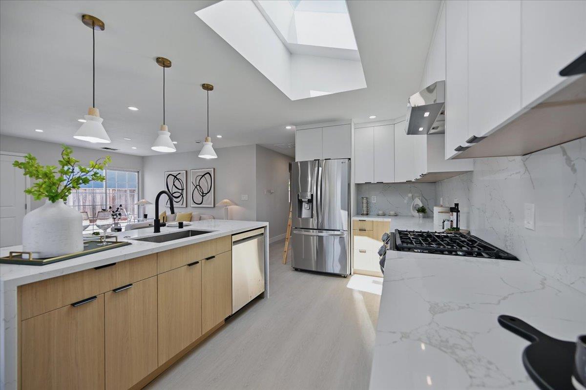 Detail Gallery Image 17 of 104 For 42948 Applewood St, Fremont,  CA 94538 - 3 Beds | 2 Baths