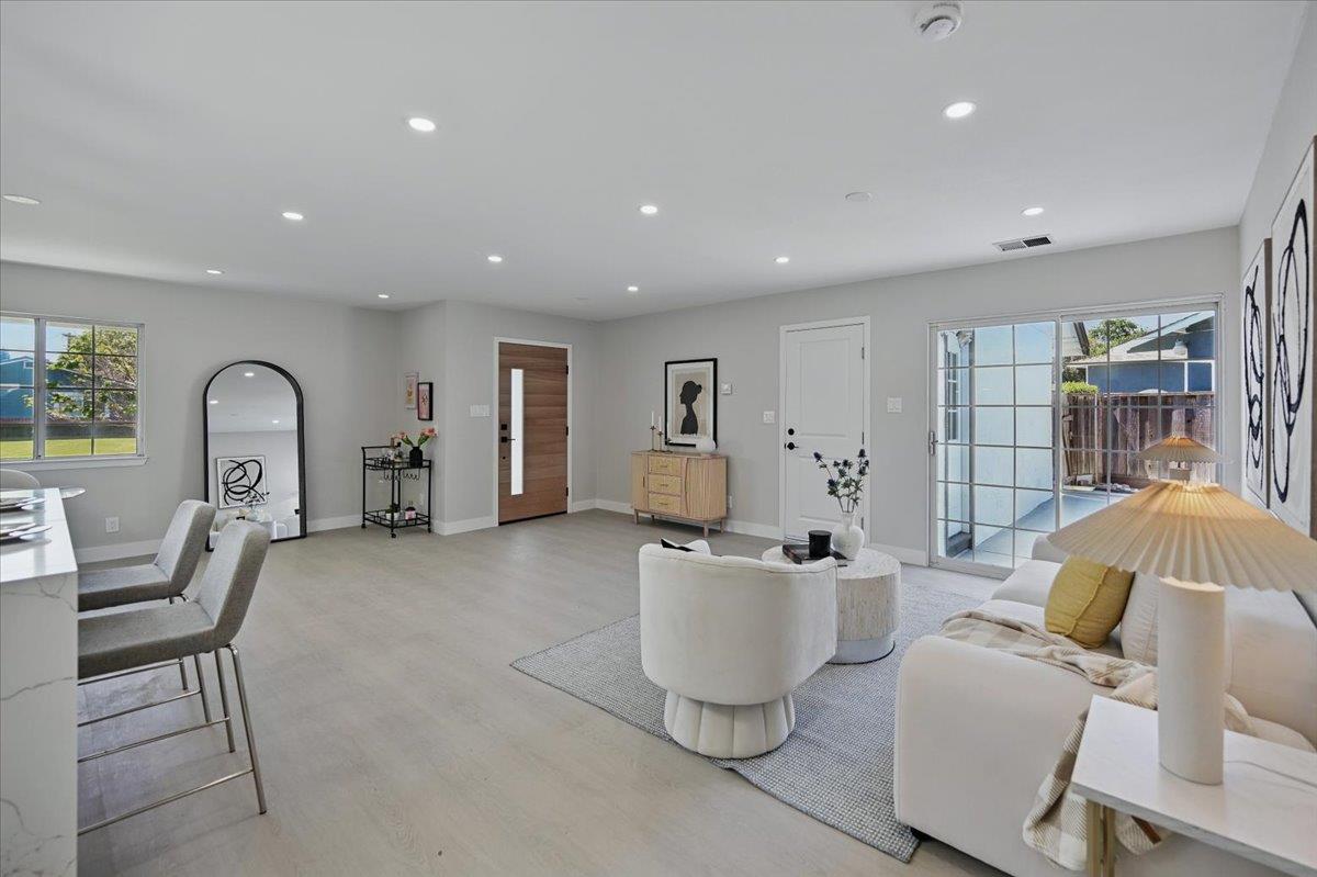 Detail Gallery Image 5 of 104 For 42948 Applewood St, Fremont,  CA 94538 - 3 Beds | 2 Baths