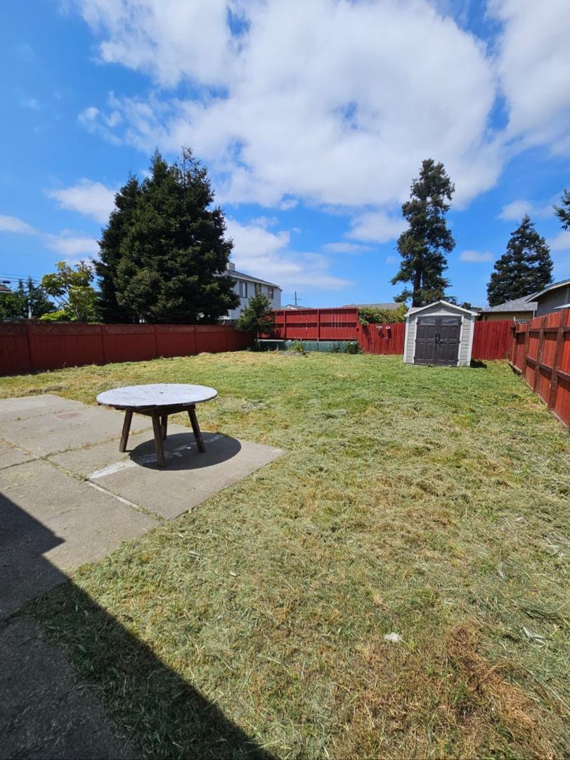 Detail Gallery Image 6 of 7 For 5419 Solano, Richmond,  CA 94805 - 2 Beds | 1 Baths