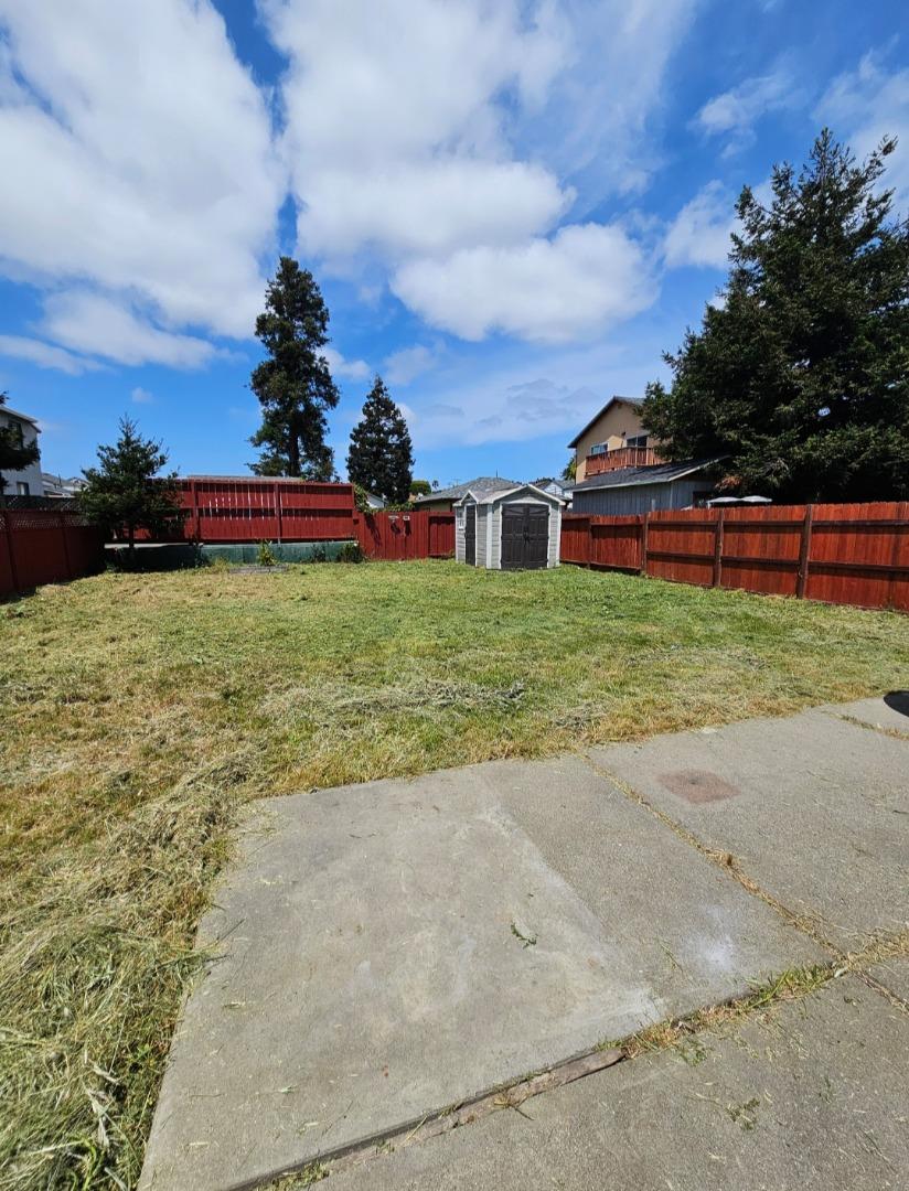 Detail Gallery Image 7 of 7 For 5419 Solano, Richmond,  CA 94805 - 2 Beds | 1 Baths