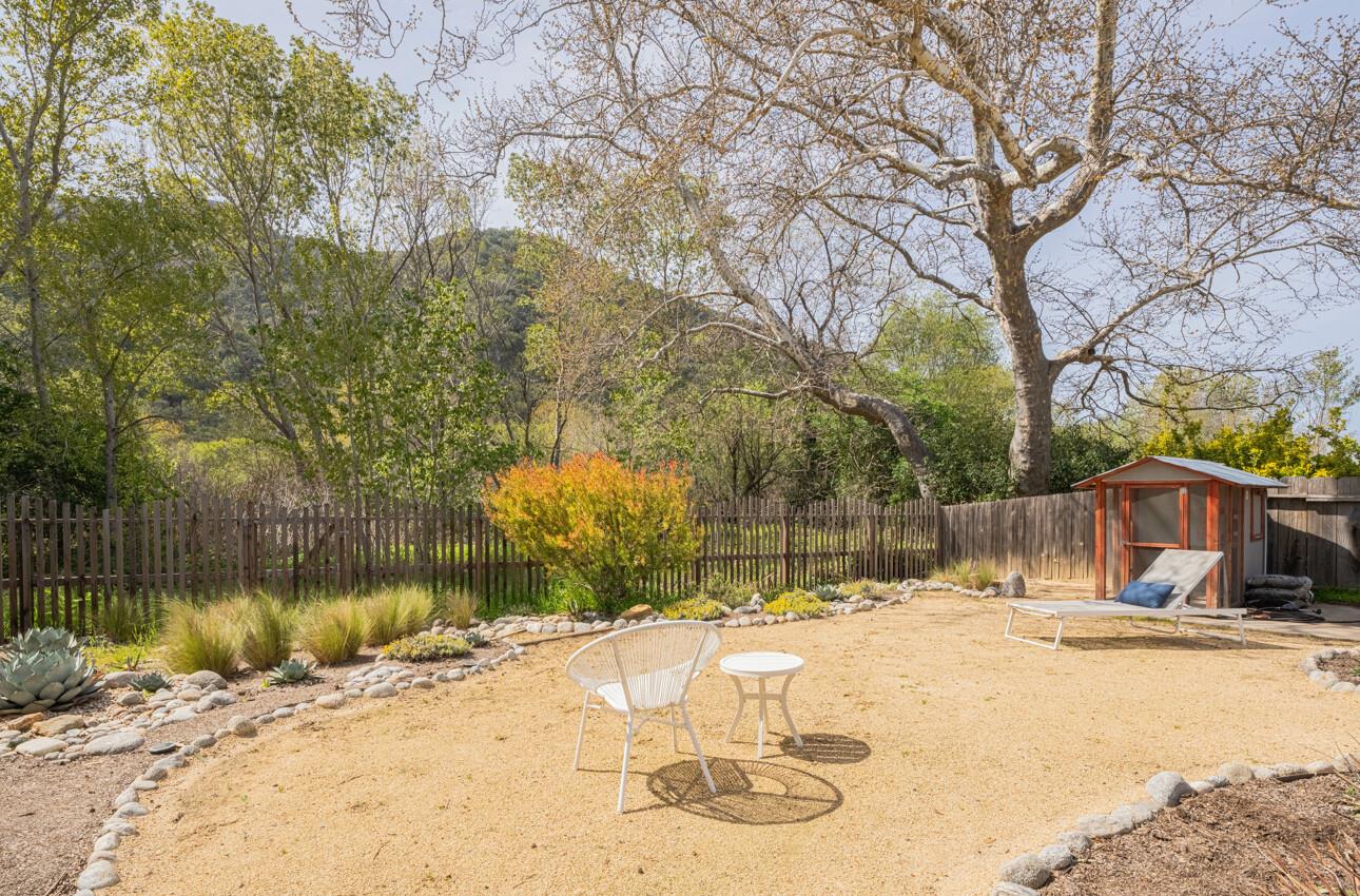Detail Gallery Image 14 of 35 For 75 Paso Hondo a,  Carmel Valley,  CA 93924 - 2 Beds | 2 Baths