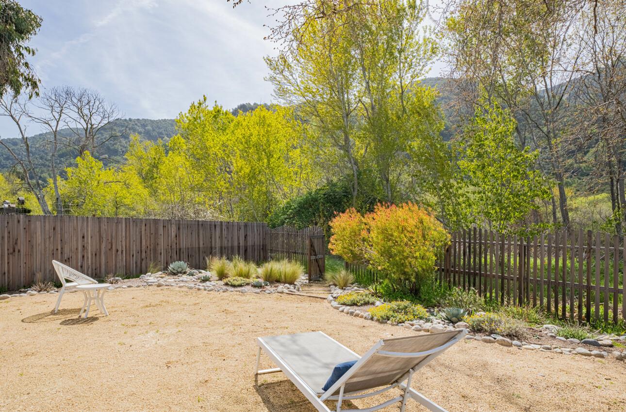 Detail Gallery Image 15 of 35 For 75 Paso Hondo a,  Carmel Valley,  CA 93924 - 2 Beds | 2 Baths