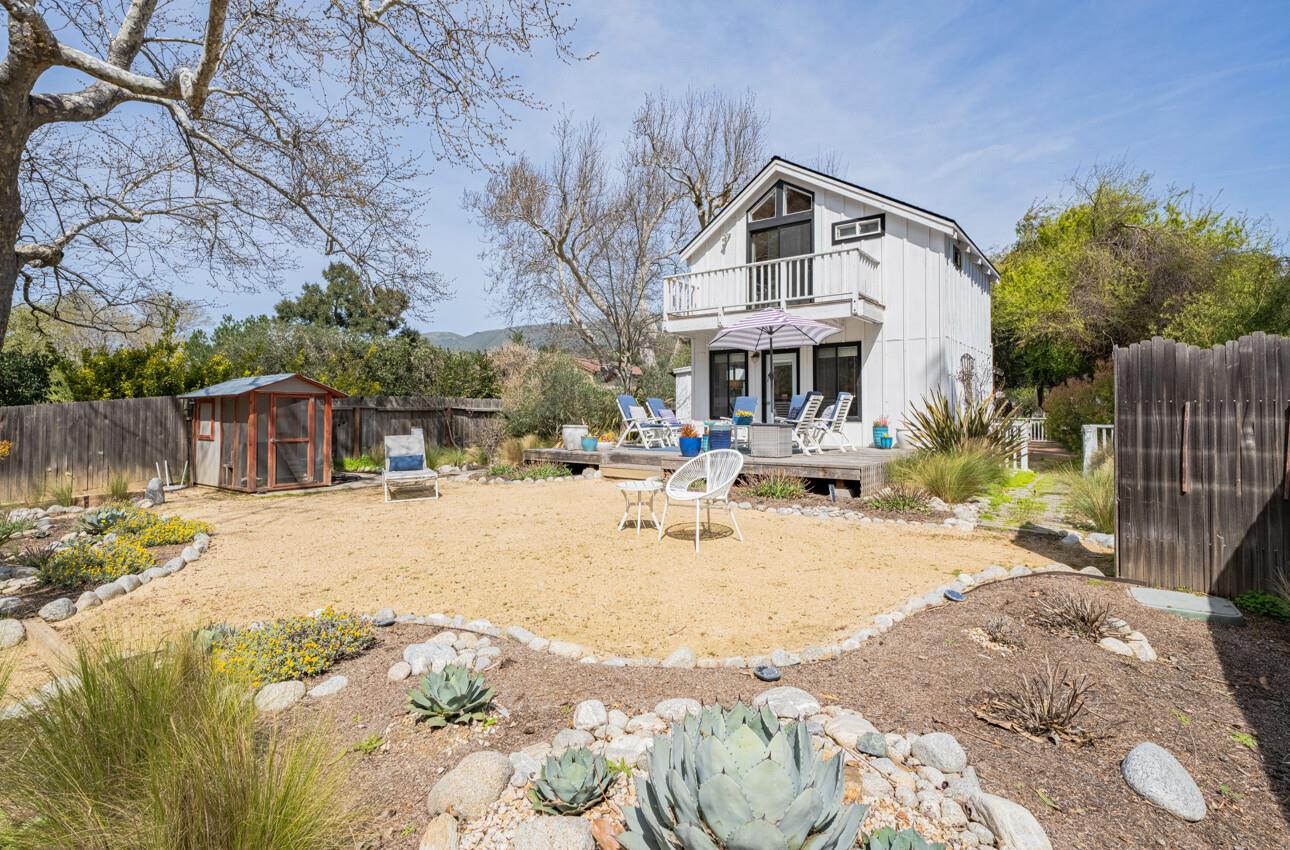 Detail Gallery Image 2 of 35 For 75 Paso Hondo a,  Carmel Valley,  CA 93924 - 2 Beds | 2 Baths