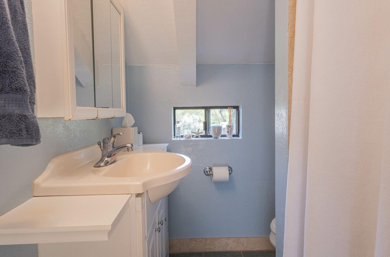 Detail Gallery Image 22 of 35 For 75 Paso Hondo a,  Carmel Valley,  CA 93924 - 2 Beds | 2 Baths