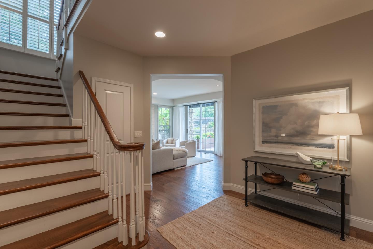 Detail Gallery Image 4 of 32 For 9904 Club Place, Carmel,  CA 93923 - 2 Beds | 3 Baths